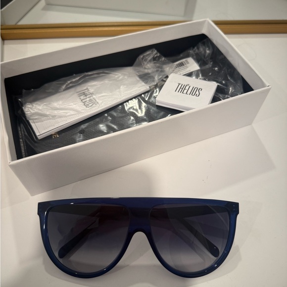 Celine White Case - Picture 1 of 3